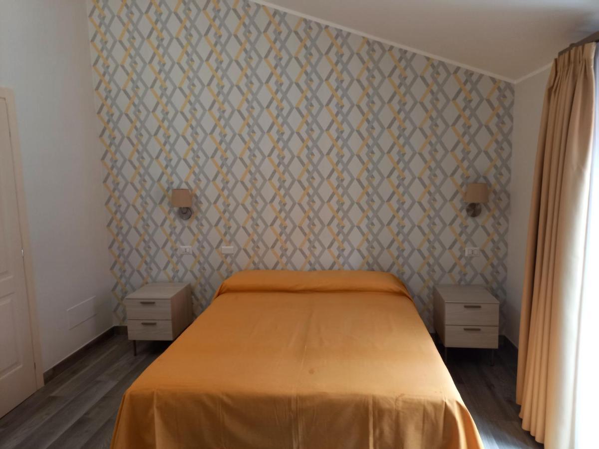 Hotel Ristorante Villa Terry Lauria Inferiore Ngoại thất bức ảnh