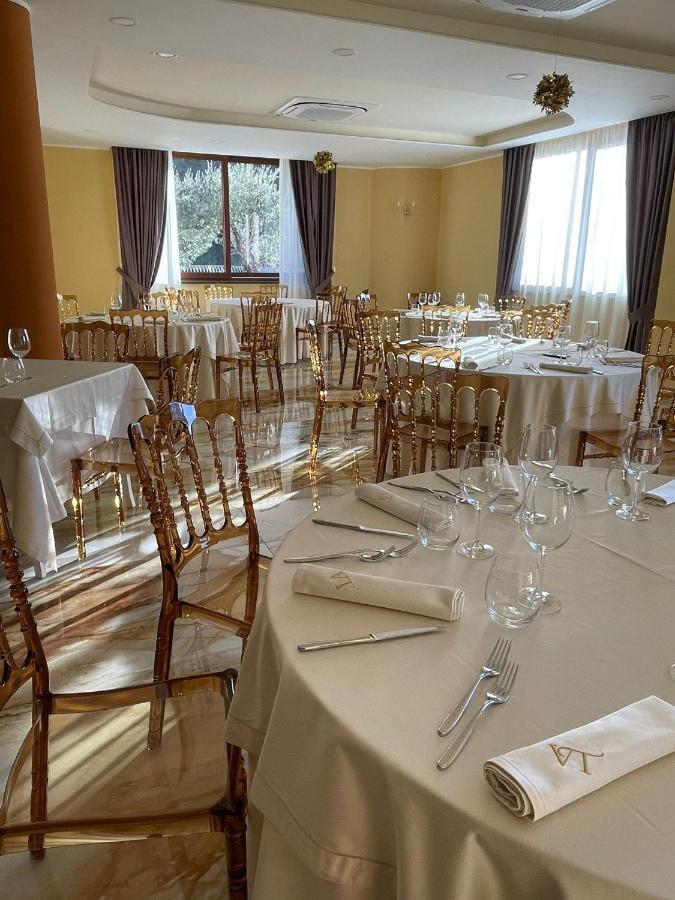 Hotel Ristorante Villa Terry Lauria Inferiore Ngoại thất bức ảnh